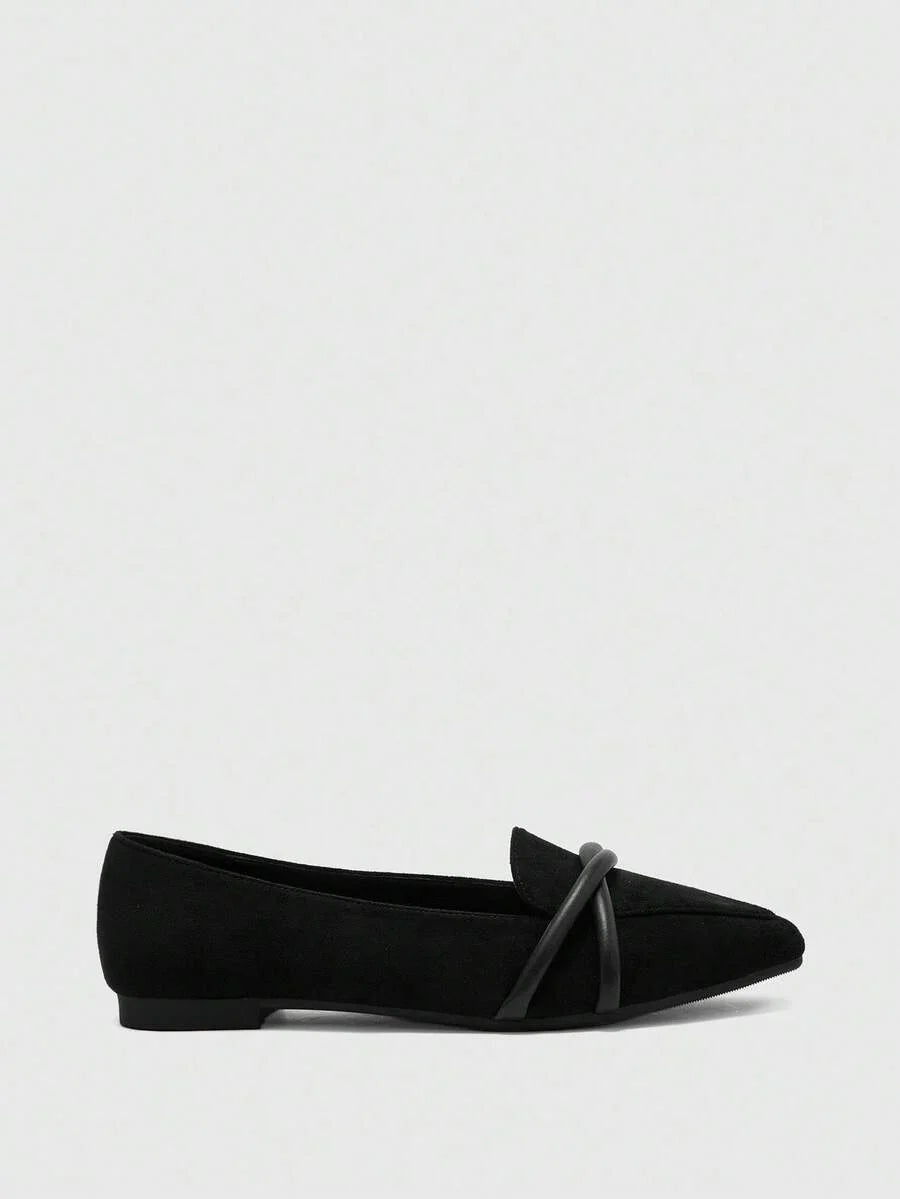 Croc Effect Criss Cross Strap Flats