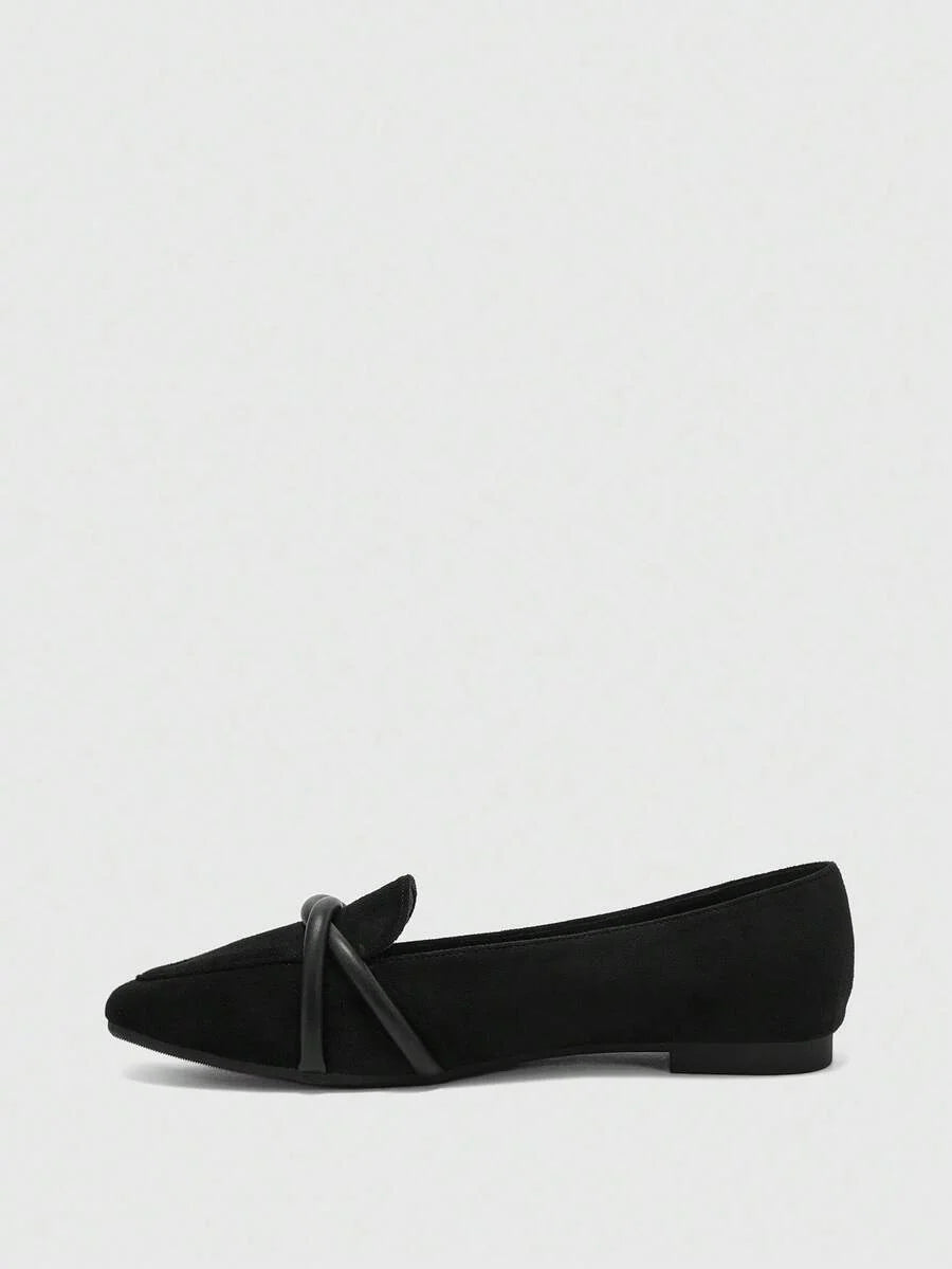 Croc Effect Criss Cross Strap Flats
