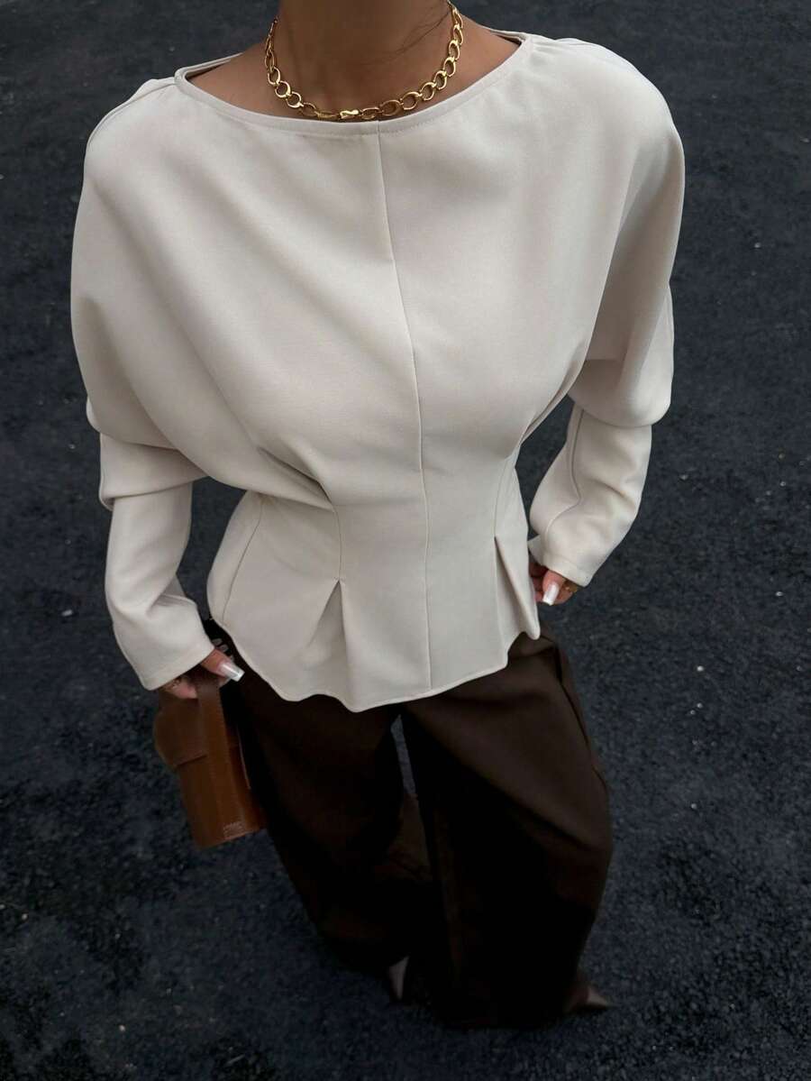 Batwing Sleeve Boat Neck Fitted Top
