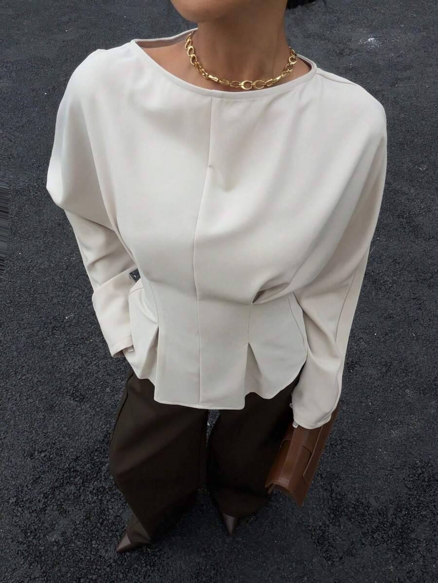 Batwing Sleeve Boat Neck Fitted Top