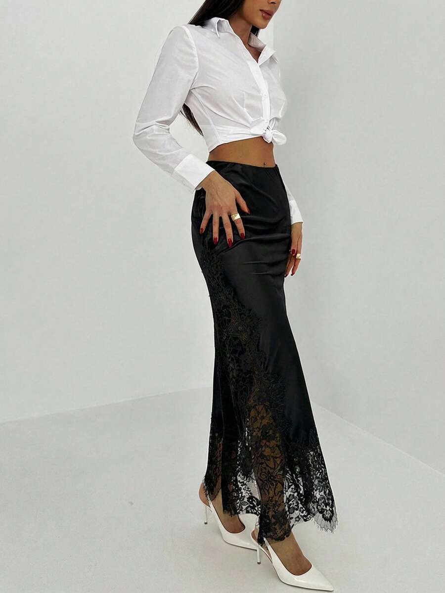 Contrast Lace Skirt
