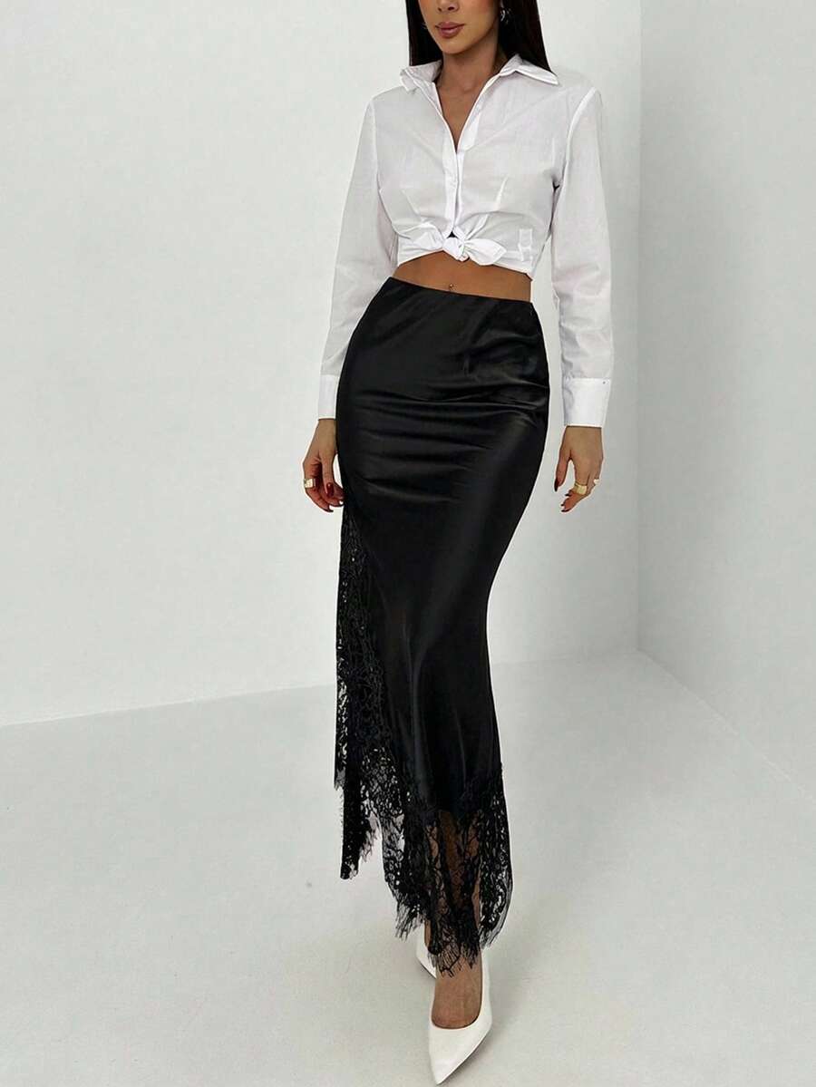 Contrast Lace Skirt