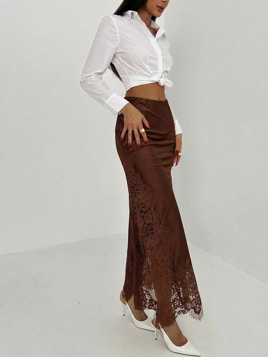 Contrast Lace Skirt
