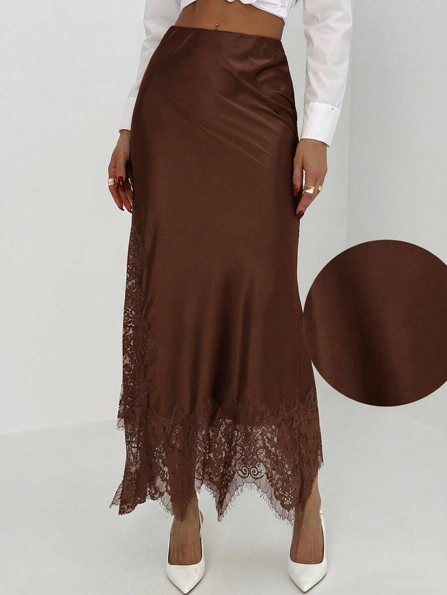 Contrast Lace Skirt