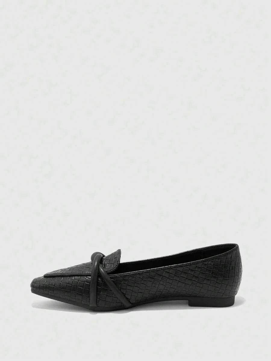 Croc Effect Criss Cross Strap Flats