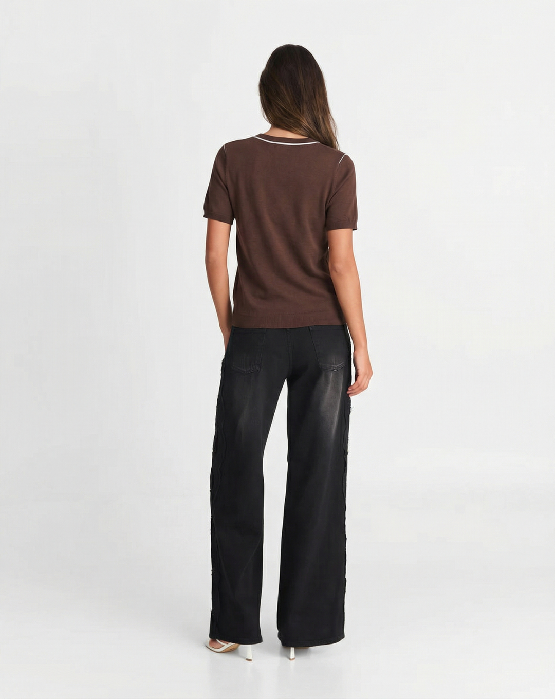 Classic Crew Neck T-Shirt with Contrast Trim