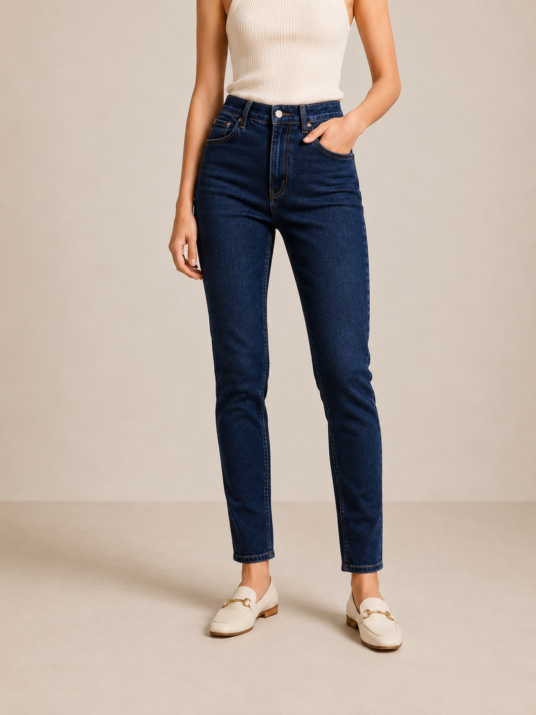 High-Waisted Jeans
