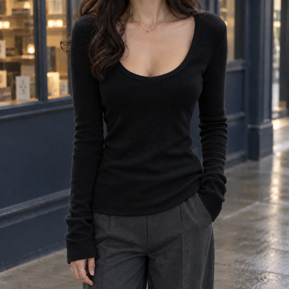 Low Neck Long Sleeve Knit Top
